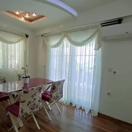 别墅 Villa Sunny Hills Oludeniz 6 Bedrooms Private Pool Villa *